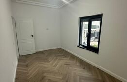 Casă elegantă, parter cu garaj, Valea Adanca, Iasi