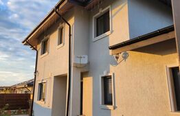 Vila superba 180mp, 450mp teren, cu piscina, foisor in Miroslava