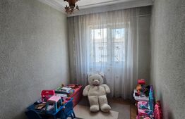 Apartament 3 camere, 64mp, decomandat, zona Canta