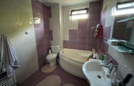 Casa P+1+M, 4 camere, 202 mp utili, 648mp teren, situata in Husi