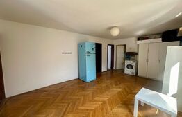 Casa de 3 camere, 300 mp teren, zona Sararie