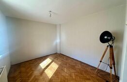 Casa de 3 camere, 300 mp teren, zona Sararie