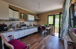 Casa de vacanta, langa padure, teren de 1740 mp, Padureni