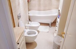 Apartament de 3 camere, 71 mp, 2 locuri de parcare, zona Tatarasi