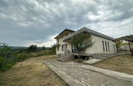 Casa P+1, 4 dormitoare, 3 bai, 1000mp teren, zona Tomesti