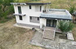 Casa P+1, 4 dormitoare, 3 bai, 1000mp teren, zona Tomesti