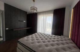 Apartament de 2 camere, 70 mp, zona Centrala