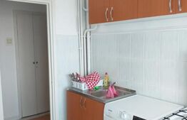 Apartament de 3 camere, 75 mp, zona Tatarasi