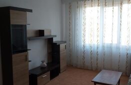 Apartament de 3 camere, 75 mp, zona Tatarasi