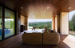 Casa exclusivista, 523 mp utili, teren de 7500 mp