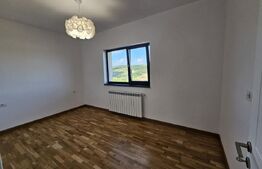 Casă Plan Parter și Mansardă, 450 MP de Teren, Zona Rediu 