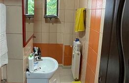 Apartament 3 camere, 59 mp, zona Arcu 