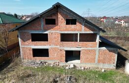 Casa 600 mp utili pe Aleea Strugurilor Galata cu 1500 mp teren