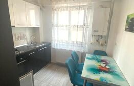 Apartament 3 camere, 68 mp, zona Nicolina 1