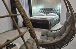 Pensiune 300 mp utili, 1400mp, Letcani, la strada