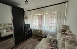 Apartament de 3 camere, etaj intermediar, zona Dispecer