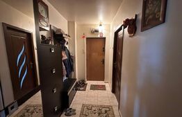 Apartament de 3 camere, etaj intermediar, zona Dispecer