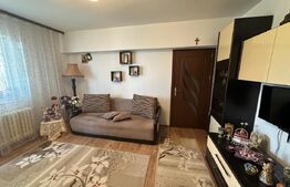 Apartament de 3 camere, etaj intermediar, zona Dispecer