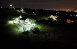 Casa deosebita, 5 camere, zona Paun