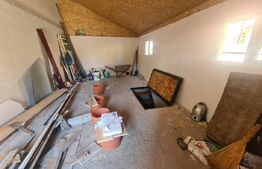 Casa, 4 dormitoare, Lunca Cetatuii