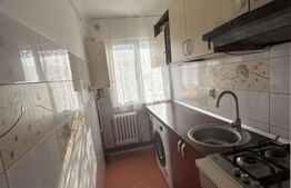 Apartament de 2 camere, semidecomandat, zona Mircea cel Batran