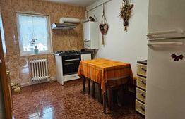 Apartament de 4 camere, 100 mp, zona Nicolina