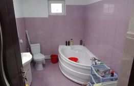 Casa de 3 camere, 90mp, zona Holboca