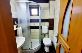 Pensiune de 13 camere, 640 mp utili, 2000 mp de teren, Varatec