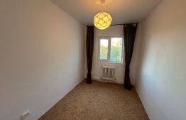 Apartament de 3 camere ,68 mp , zona Nicolina