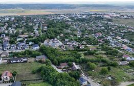 Casa cu etaj, 4 camere, 600 mp teren, Valea Lupului