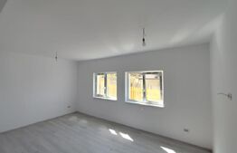 Casa cu etaj, 4 camere, 360 mp teren, Valea Lupului