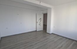 Apartament 3 camere, 71 mp, Breazu