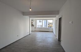 Apartament 3 camere, 71 mp, Breazu