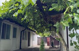 Corp de casă 58 mp utili total,  Copou Sararie  Iași