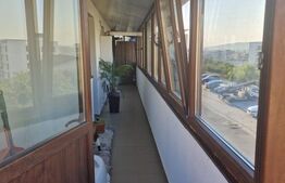 Apartament de 3 camere, 50 mp, zona Pacurari