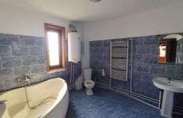 Casa deosebita 6 camere,530 mp teren,Valea Adanca-5 Drumuri
