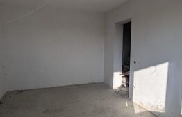 Apartament de 3 camere, 62 mp, zona Podu Roș