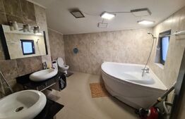 Casa Centrala, Finisaje Premium, 205 mp utili, 350 mp teren