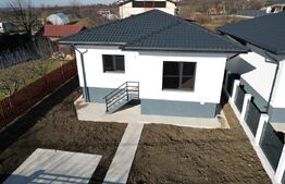 Casa de vanzare, 3 camere, 80 mp, zona Miroslava