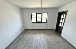 Casa de 4 camere, plan parter, 450 mp teren, Holboca