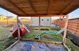 Casa de 4 camere, plan parter, 450 mp teren, Holboca