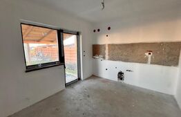 Casa de 4 camere, plan parter, 450 mp teren, Holboca