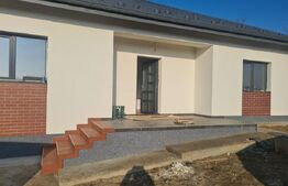 Casa cu 3 camere, 90 mp, zona Dancu