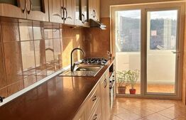 Apartament cu 3 camere decomandat, 70 mp,zona Bdul. Poitiers