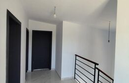 Casa de vanzare 4 camere, 109 mp, 450 mp teren,Valea Lupului