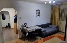Apartament de 3 camere, 50 mp, semidecomandat, zona Alexandru