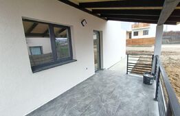 Casă Individuală de vanzare, 3 camere, 88 mp, zona Visani-Iași