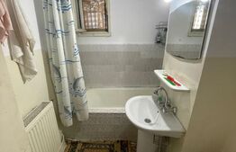 Apartament de 4 camere, decomandat, 77 mp, zona Dancu 