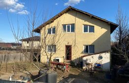 Casa individuala, 6 camere, 140 mp, zona Capat Cug 