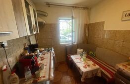Apartament de 4 camere, decomandat, 75 mp, zona Alexandru cel Bun 